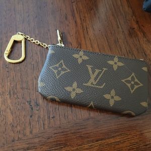 Louis Vuitton, 100% Authentic : key pouch